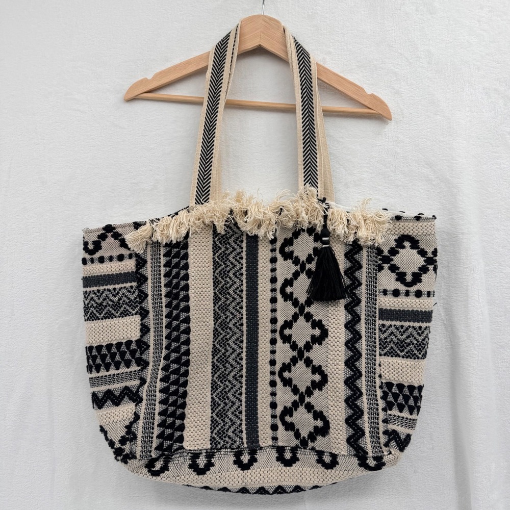 Nalini Boho‎ Tote Bag Medium Size Black Cream Vacation Travel Beach Festival